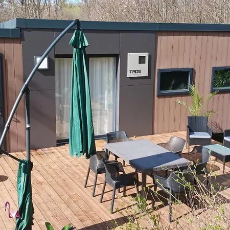 Camping Le Pigeonnier Saint-Crepin-et-Carlucet Exterior photo