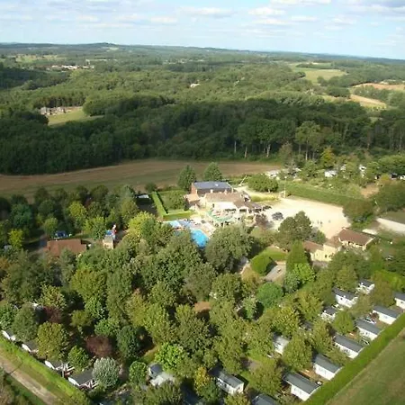 Camping Le Pigeonnier Saint-Crepin-et-Carlucet Exterior photo